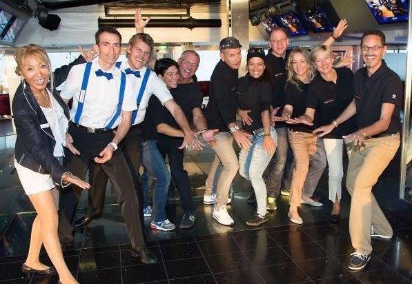Tanzlehrer und Team